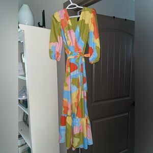 Gorgeous Donna Morgan, only worn once, in excellent condition